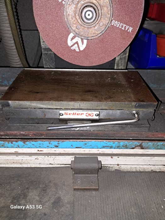 Retificadora pequena