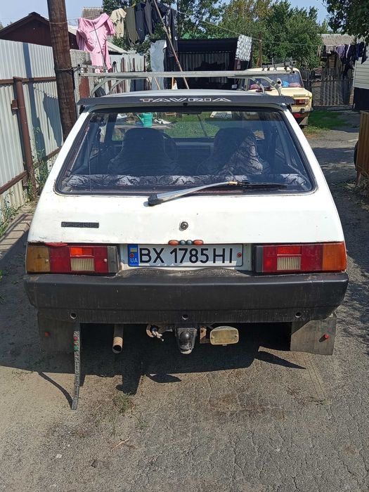 Продам автомобіль Таврія