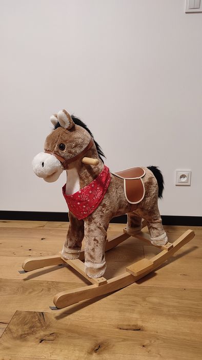 Konik bujany z dźwiękiem