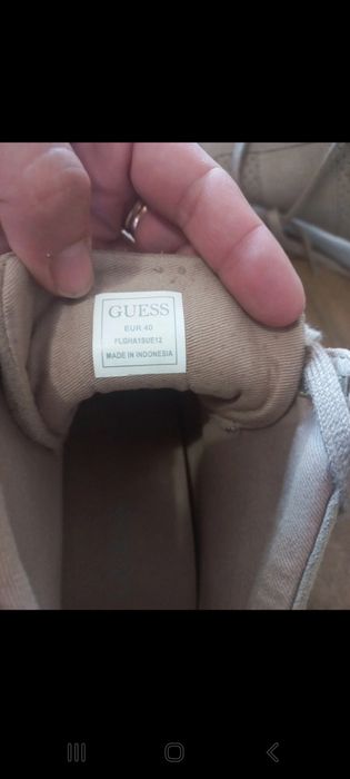 BUTY Guess roz 40