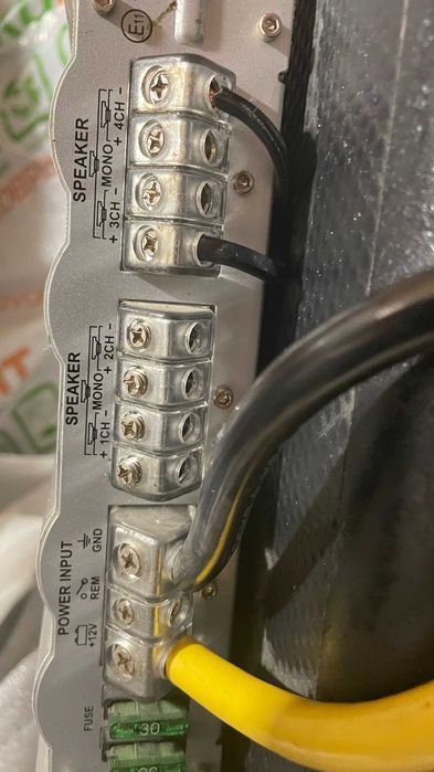 Підсилювач Magnat PHANTOM 4500 + сабвуфер Інфініті + конденсатор