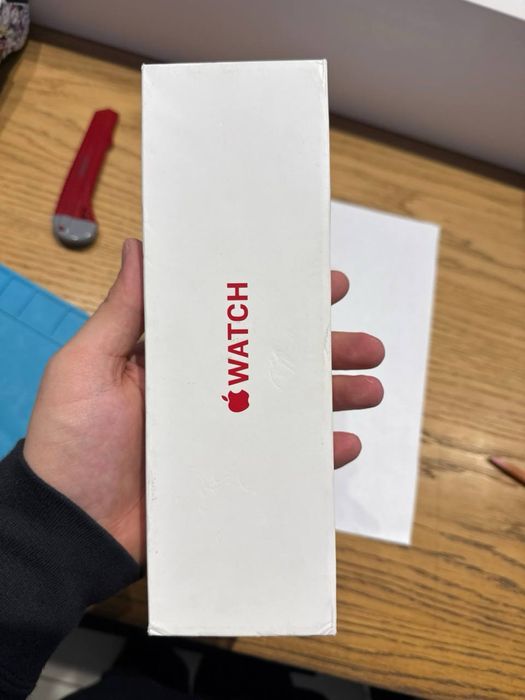 Watch Series 9 GPS 41mm Alu. Case w. PRODUCT RED  - Кредит 0%