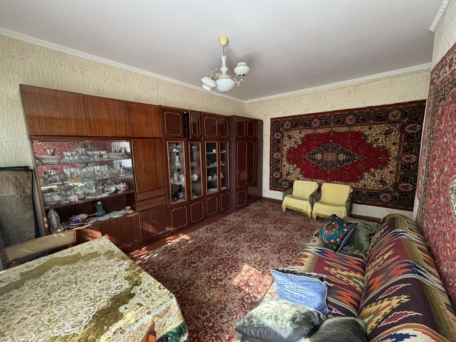 Продаж 3к квартири, р-н Новомиколаївка