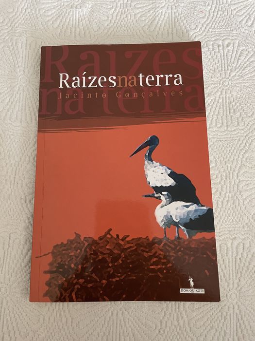 Livro “Raízes na Terra” de Jacinto Gonçalves