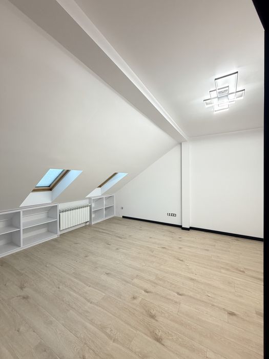 Lokal 30m2 do wynajęcia w centrum Raczek