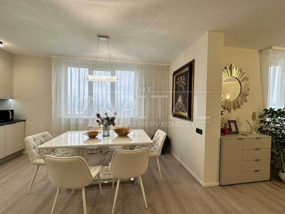 Продаж  ЛИКО ГРАД 3 кімнати  Максимовича Михайла ГЕНЕРАТОР