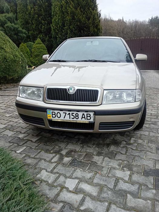 Легковий автомобіль