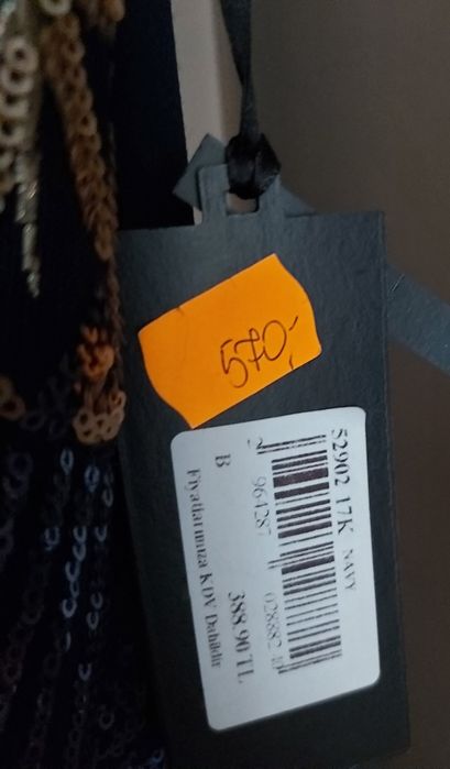 Sprzedam nowa Sukienka Turecka z  cekinami rozmiar 46