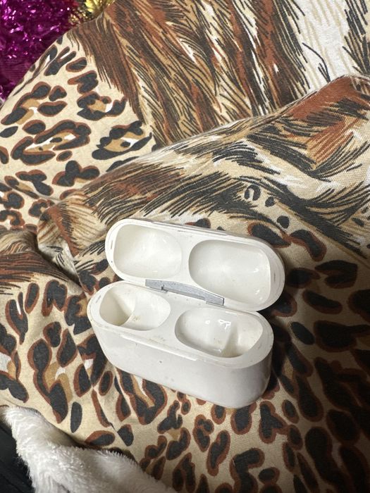 Кейс для air pods 4
