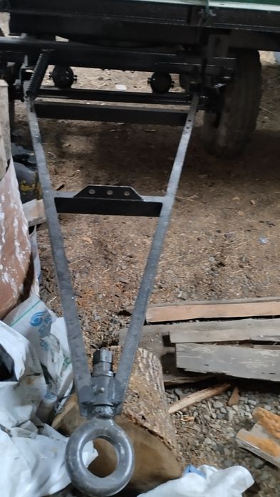 Причіп тракторний  2ПТС 4