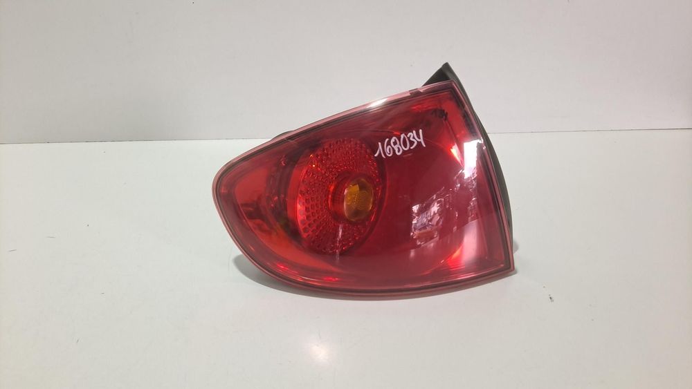 FAROLIM TRASEIRO ESQUERDO SEAT TOLEDO III 2008 -5P0945095E