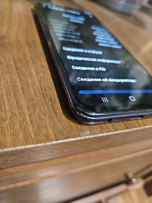 Продам Samsung a40