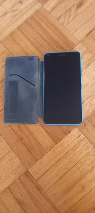 Microsoft Lumia RM 1072 desbloqueado (sem bateria)