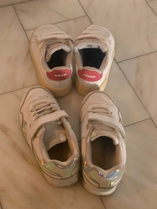 2X pares de sapatilhas Reebok e Adidas (Criança - Nº26 e Nº28)