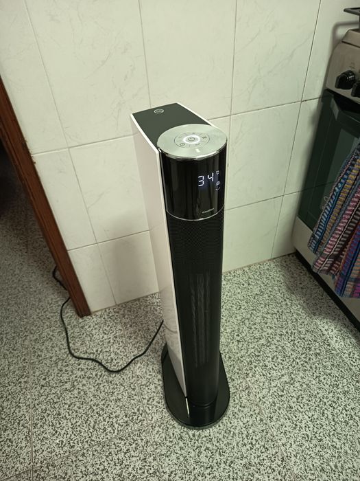 Torre cerâmica EQUATION STUDIO 2200W