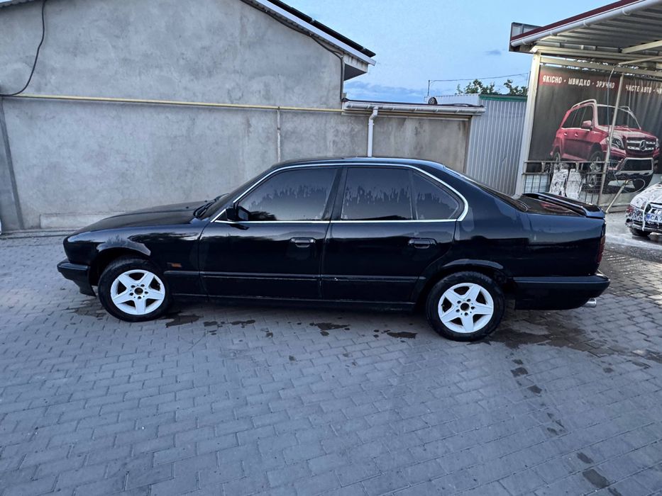 BMW  5  Series  1991