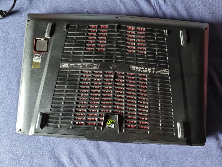 Laptop msi gt72 2qe dominator pro win10 gtx980 16gb i7 256gb pcie SSD