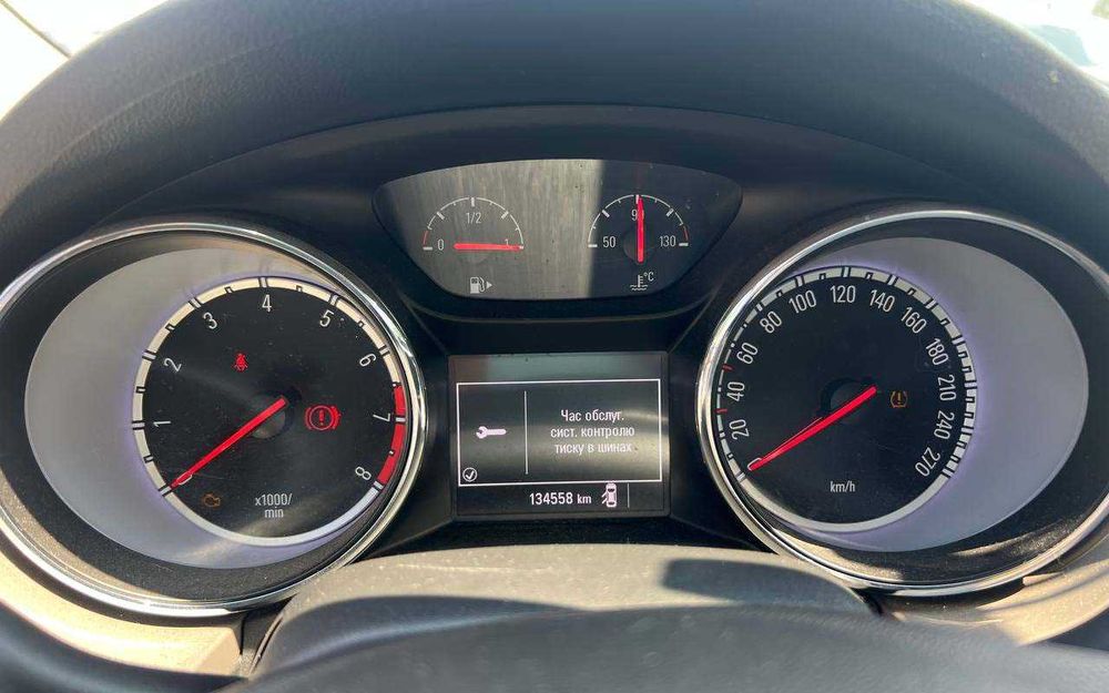 Opel Astra 2016 року