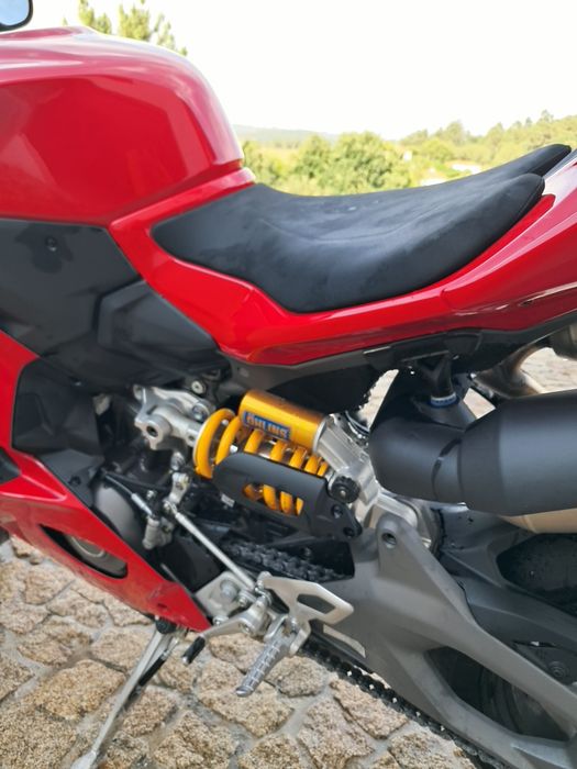 Ducati panigale v2s  2025 321km