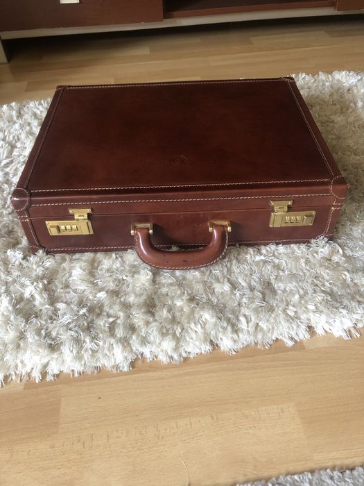 Walizka gładka skóra bydlęca włoskiej firmy Giudi