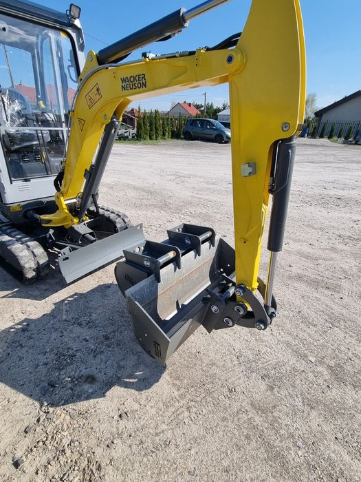 Wynajmę  mini koparkę wypożyczalnia