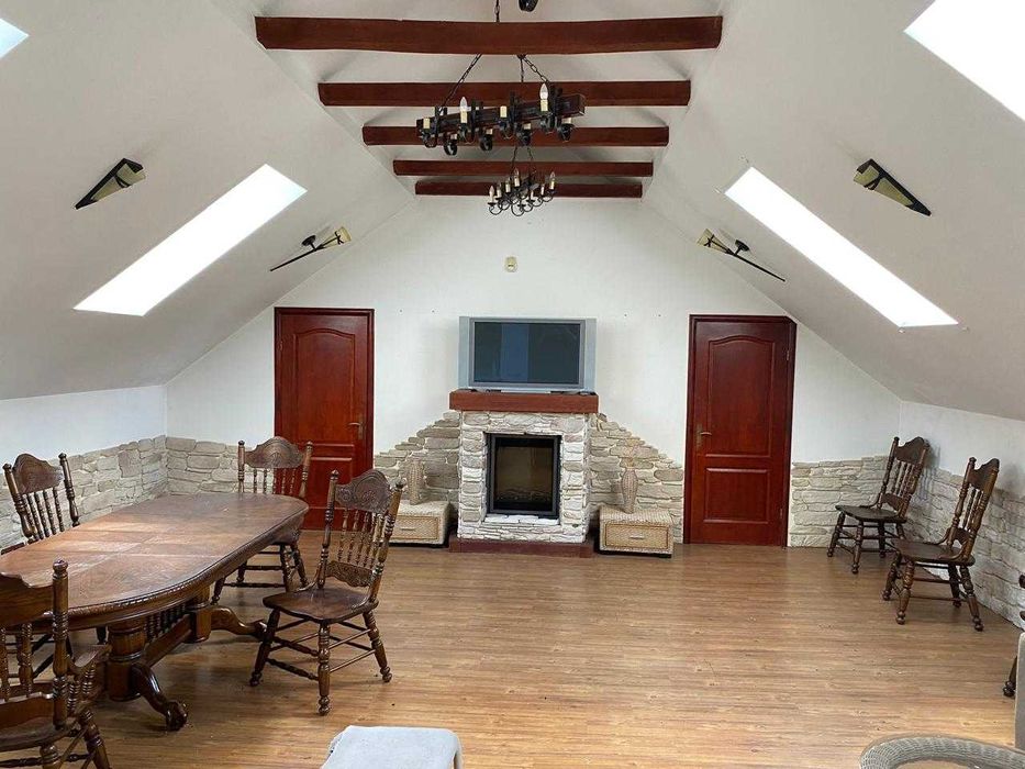 Продам квартиру в Козині