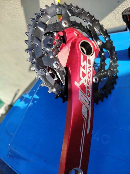 Pedaleira SLX Shimano
