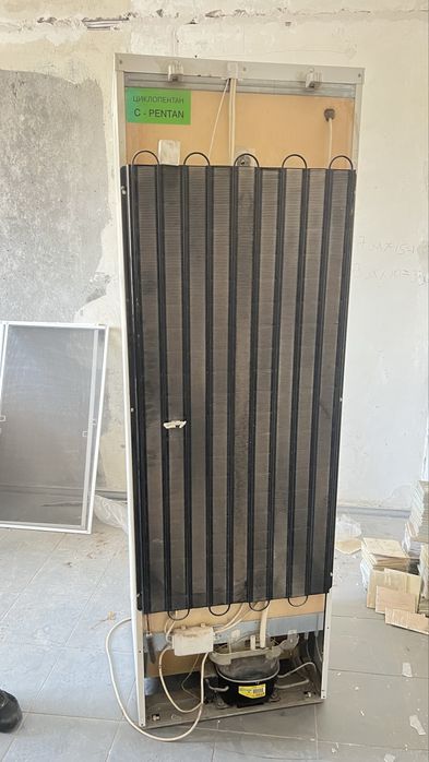 Холодильник  продам
