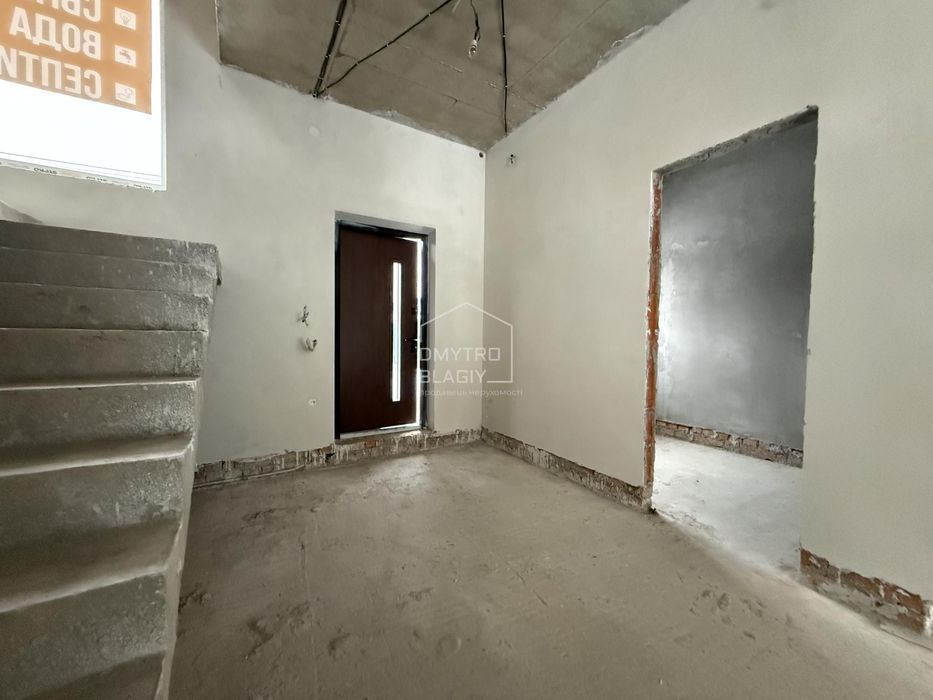 Продаж котеджау Брюховичах (Район Грінвуд)