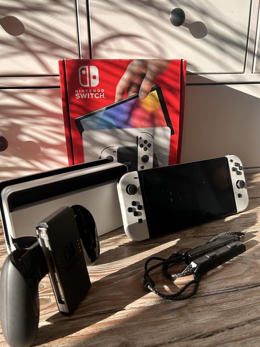 Nintendo Switch OLED biały