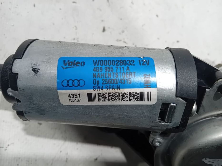 Motor de Limpa Vidro Mala Audi A1 4G9955711A Original