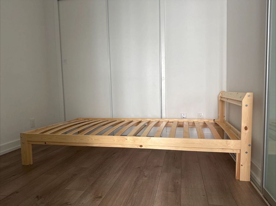 Cama solteiro com estrado e colchão
