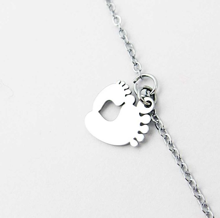 Naszyjnik stal chirurgiczna stópki stopy serce celebrytka srebrna C349