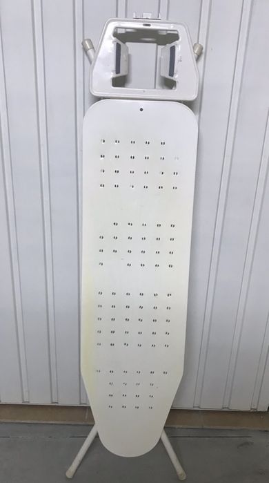 Ironing board64285355969026121