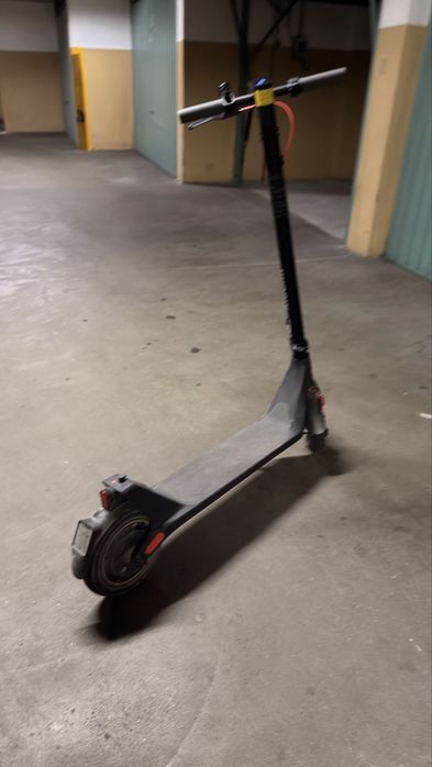 Trotinete Elétrica Electric Scooter 4 Lite (2ª Geração)