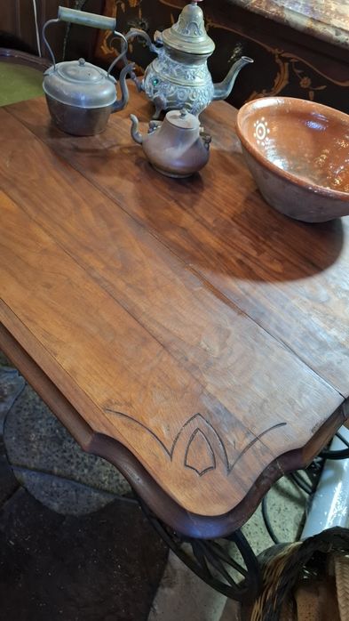 Carrinho de chá antigo