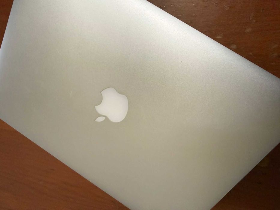 Portátil - Apple MAC - macOS Monterey - versão 12.7.6