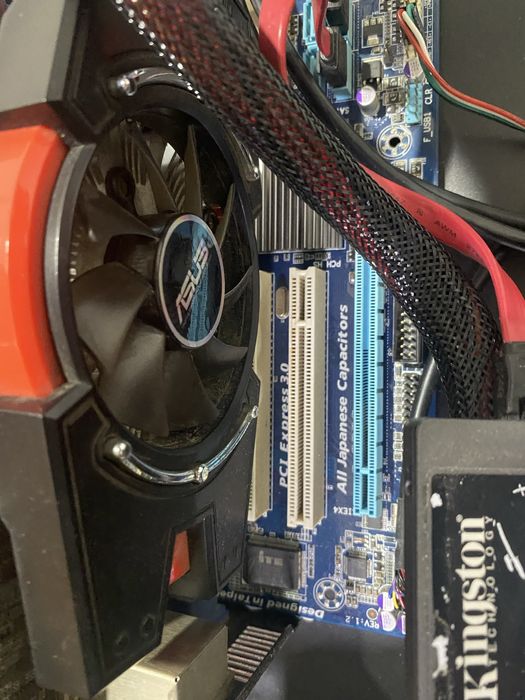 Vendo PC funcional i5 a 8gb RAM sem caixa - ler descrição