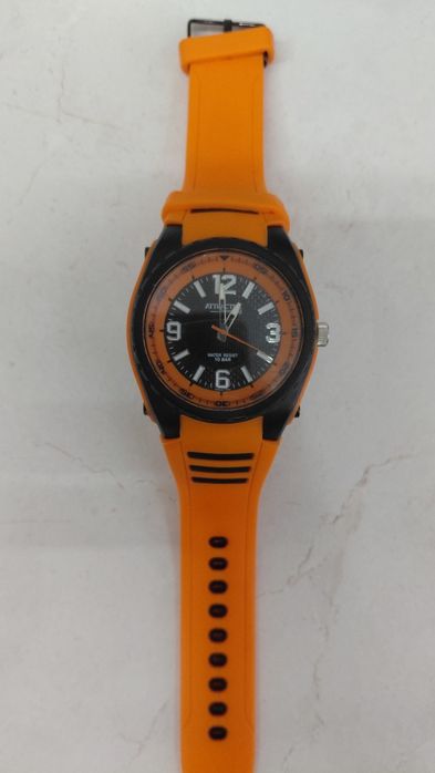 Годинник чоловічий!