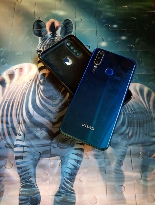 Продам Vivo y15 4/64 (1901)