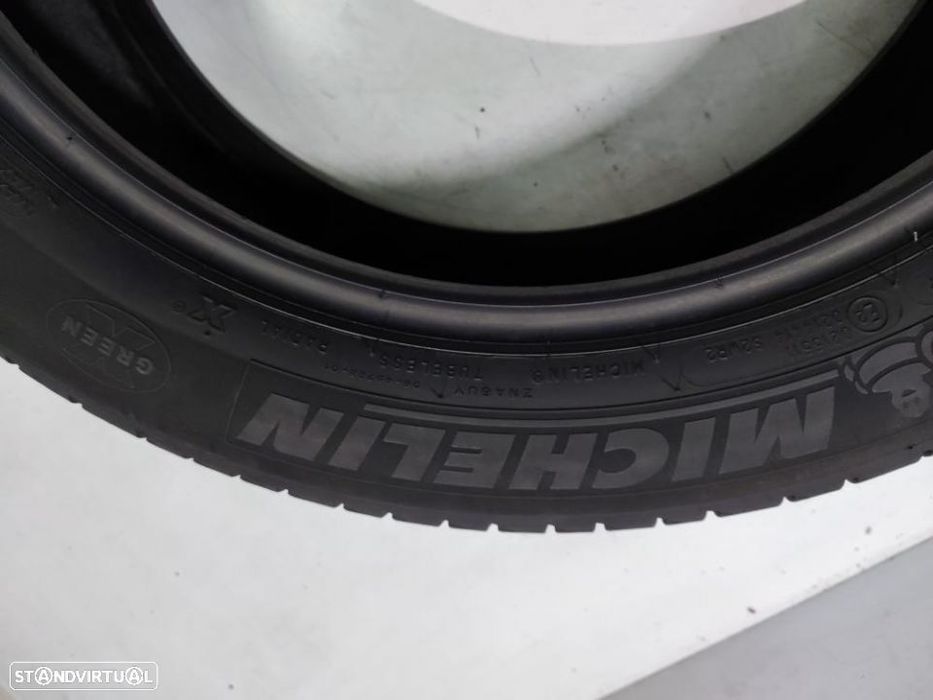 2 pneus 80% de piso 215-50r18 michelin oferta dos portes 120 EUROS