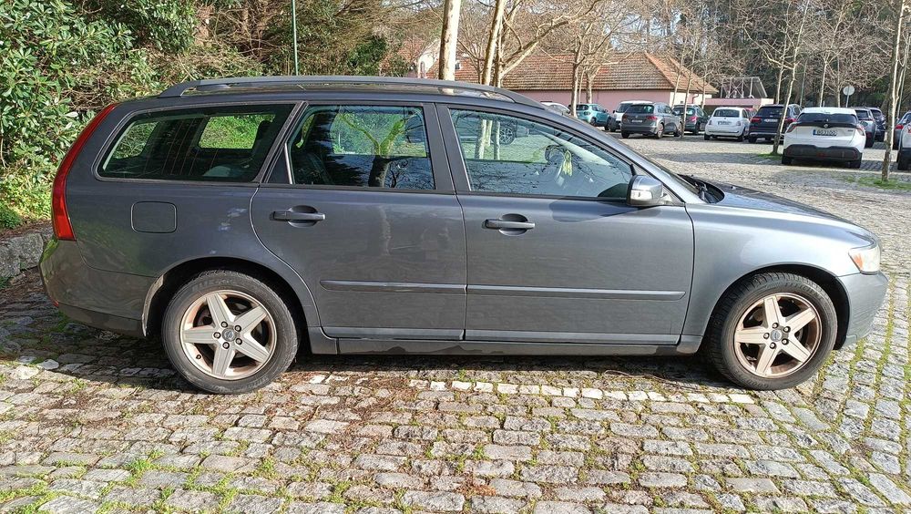 Volvo v50 1.6D, 2010, 220 000km — photo 3