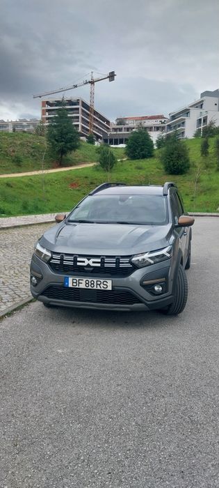 Dacia Jogger Extreme Hybrid 140 (7 Lugares) – 2023 – Como Novo