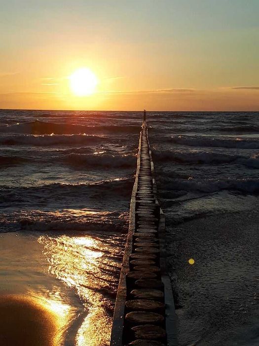 Samodzielny domek na ogrodzonej działce - 300m od plaży!