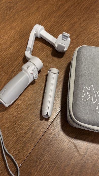 ZHIYUN Smooth Q4 Combo