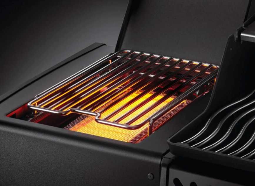 Grill gazowy Napoleon Rogue SE 425 Phantom Promo ekspozycja do -50% !!