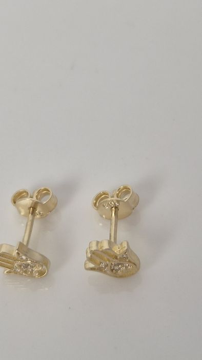 Nowe złote kolczyki wkręty ręka Fatimy cyrkonie p. 585