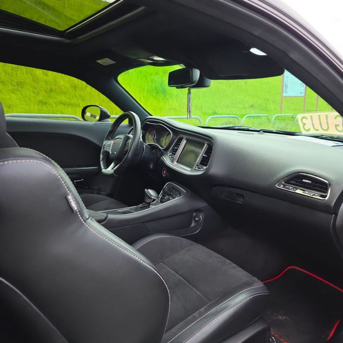 Dodge Challenger Hellcat SRT 6.2 V8