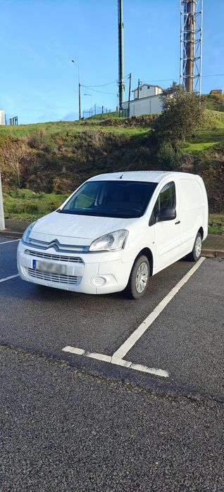 Citroen Berlingo longa 3 lugares