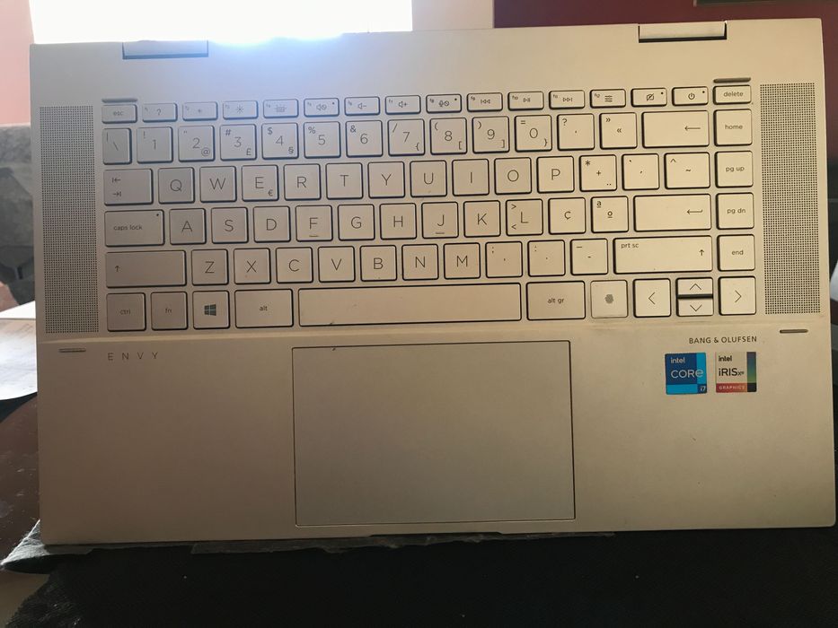 Computador HP Envy híbrido